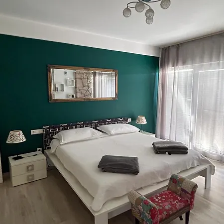 Apartman Toma - House By The Sea