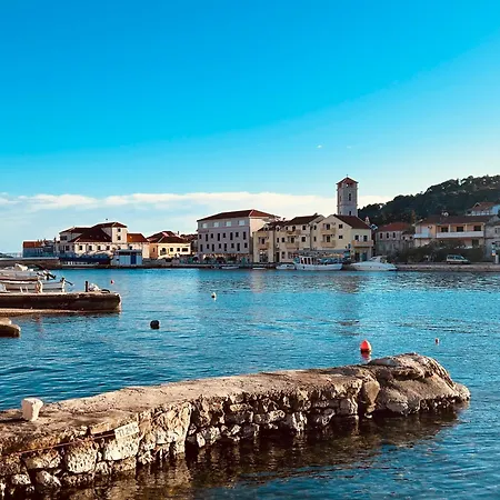 Apartman Toma - House By The Sea